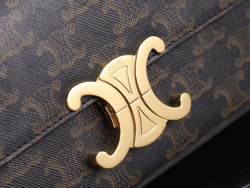 Ce1i*e triomphe bags